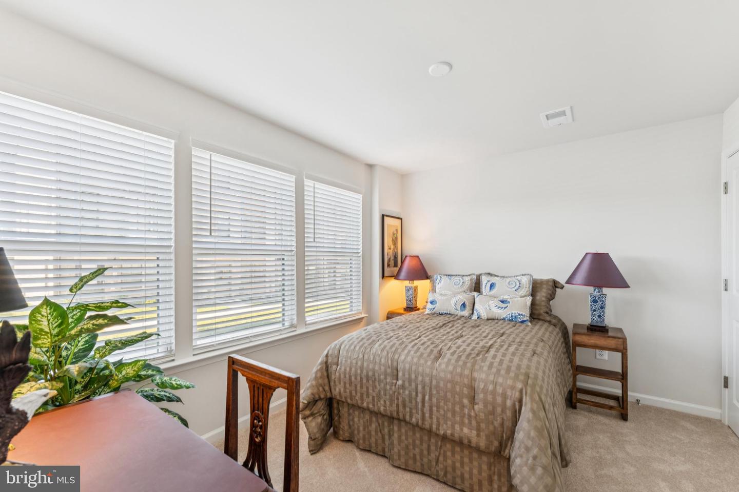 6025 Soho Way Property Photo 20