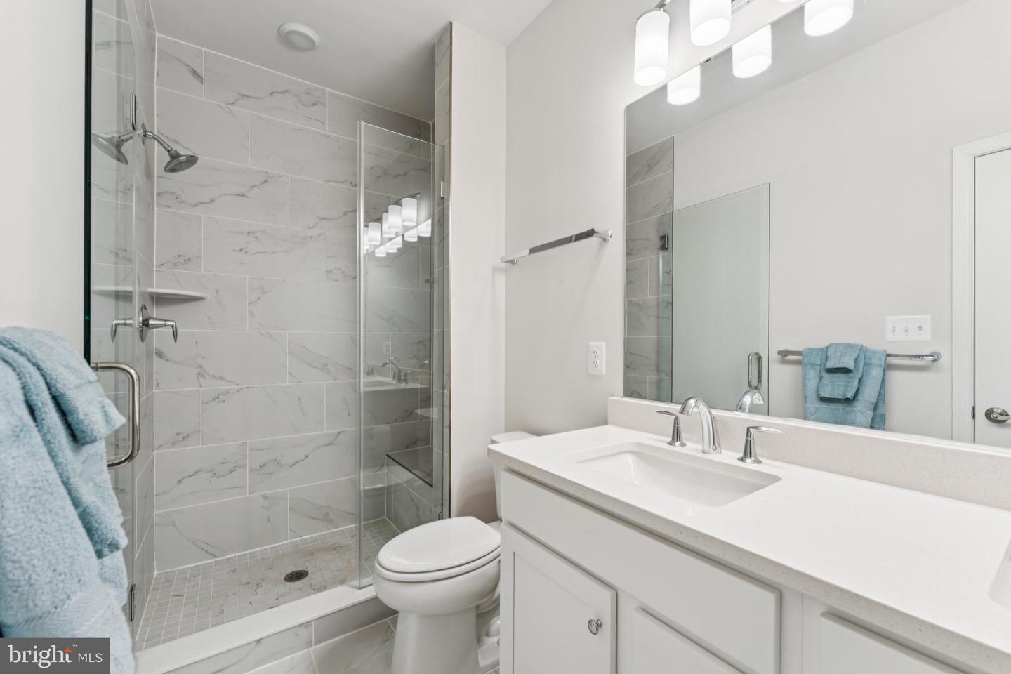 6025 Soho Way Property Photo 21