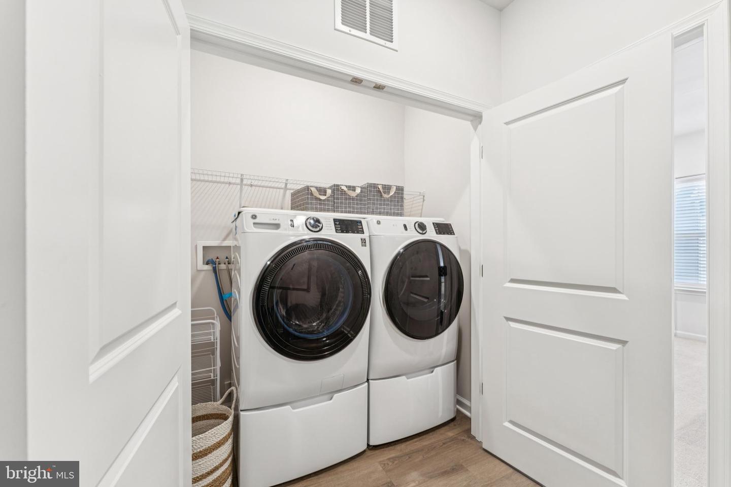 6025 Soho Way Property Photo 22