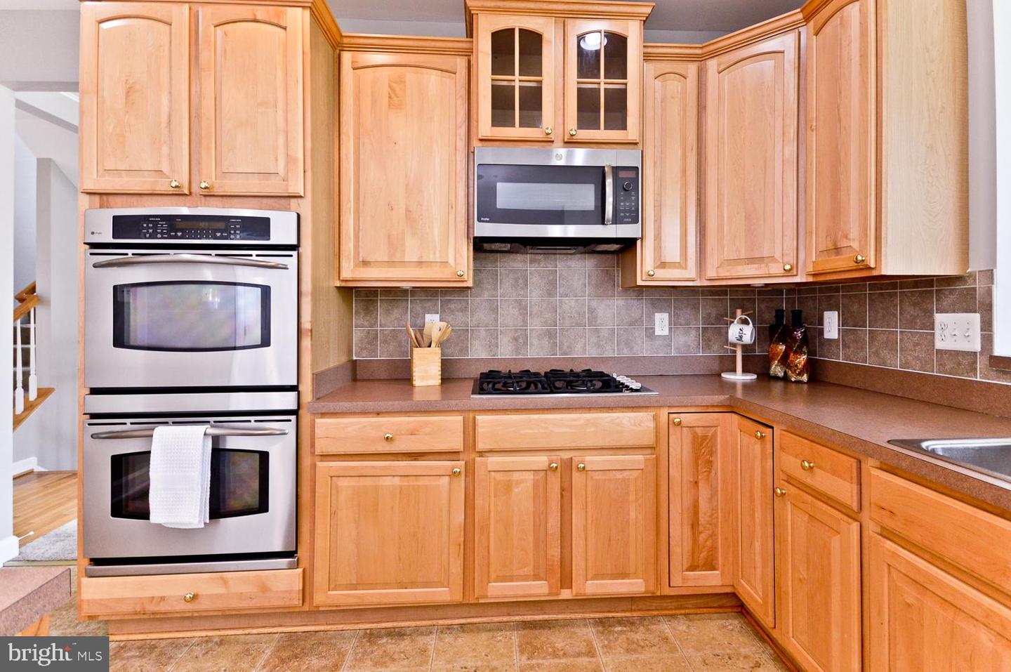 8006 Kingsmill Rd Property Photo 18