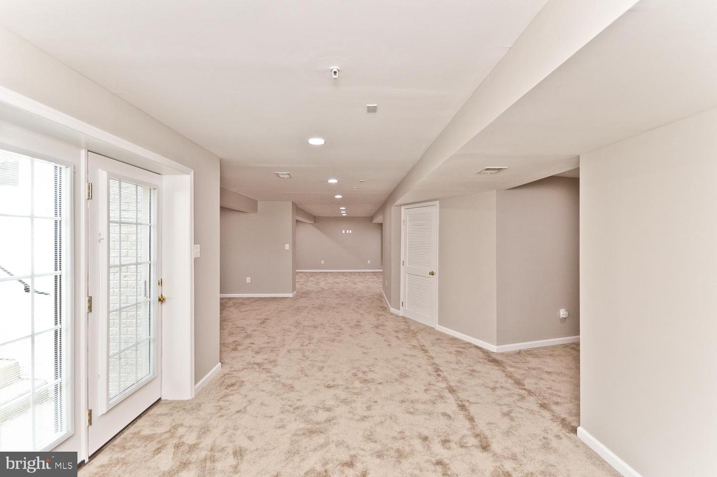 8006 Kingsmill Rd Property Photo 35