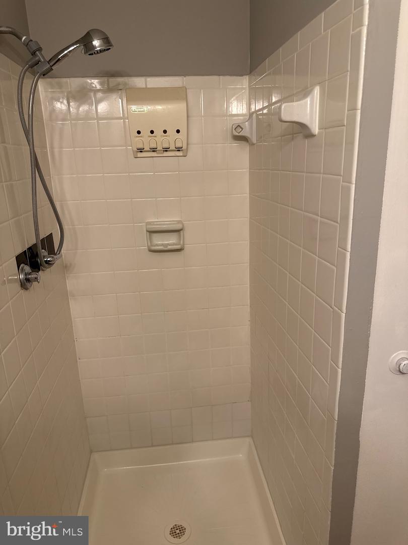 7737 Merrick Ln Property Photo 34