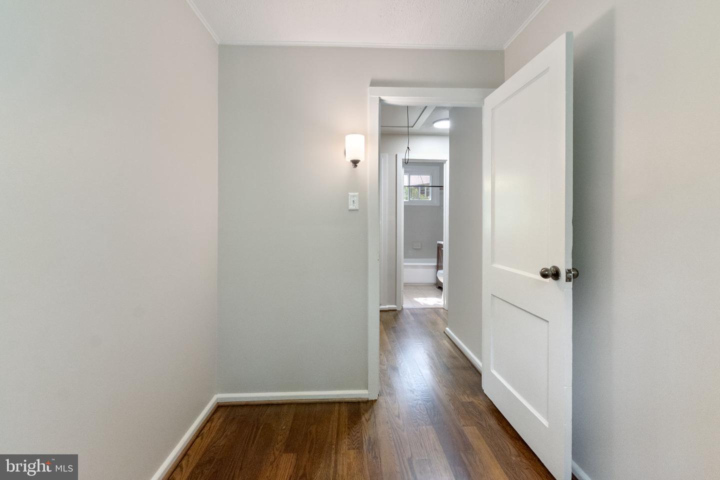 20 Hillside Rd #l Property Photo 18