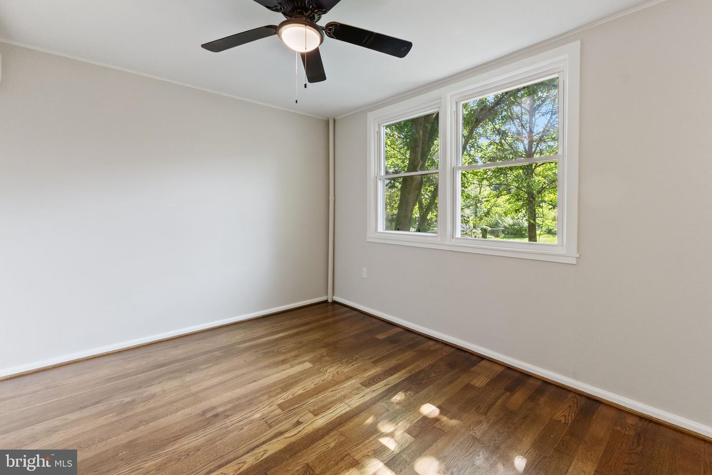20 Hillside Rd #l Property Photo 28