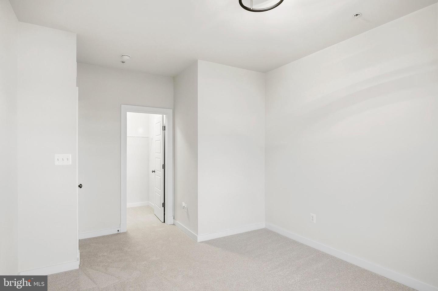 5124 Curie Dr Property Photo 31