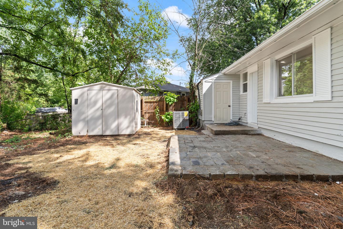8012 Allendale Dr Property Photo 21
