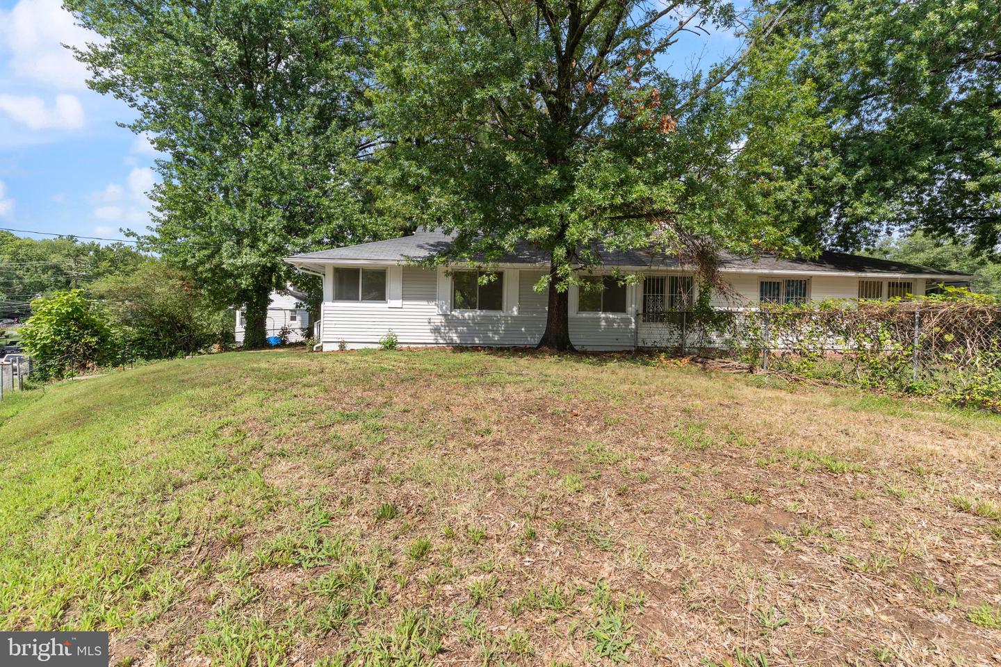 8012 Allendale Dr Property Photo 22