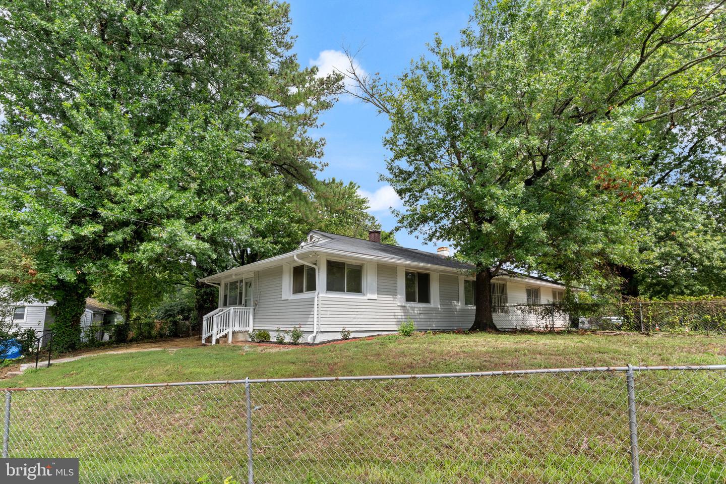 8012 Allendale Dr Property Photo 24