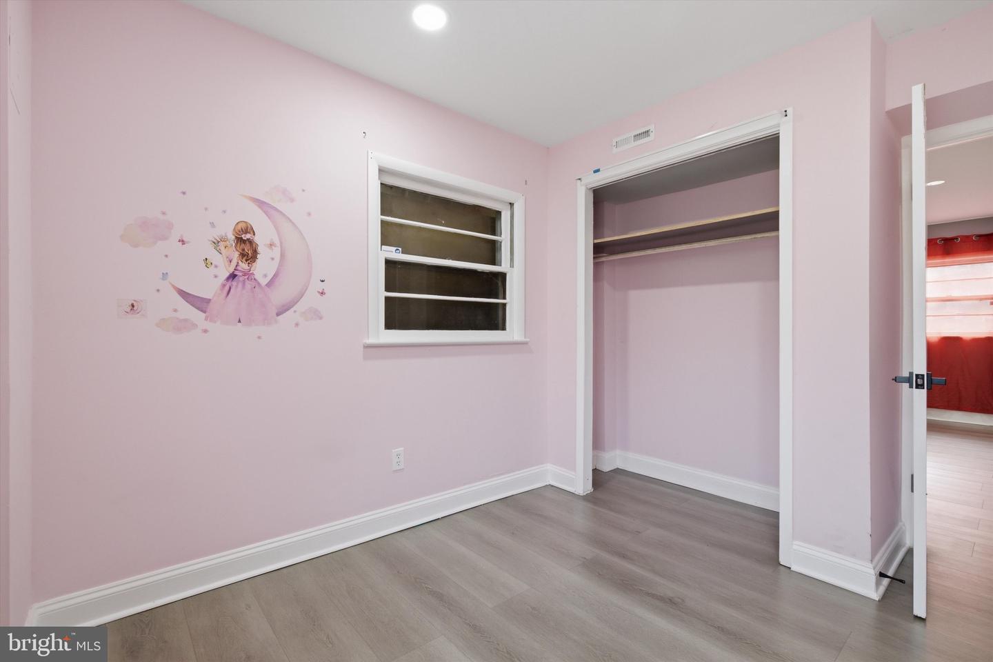 8802 Sterling Property Photo 21