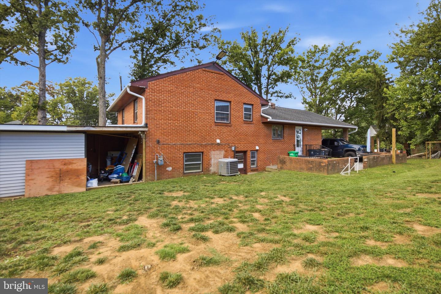 8802 Sterling Property Photo 27