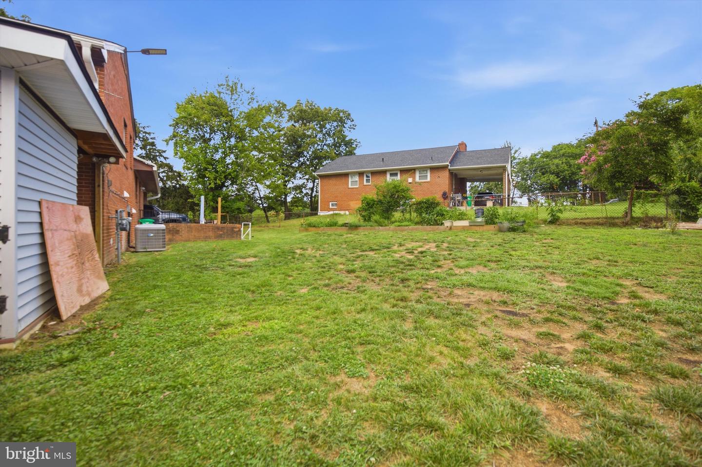 8802 Sterling Property Photo 28