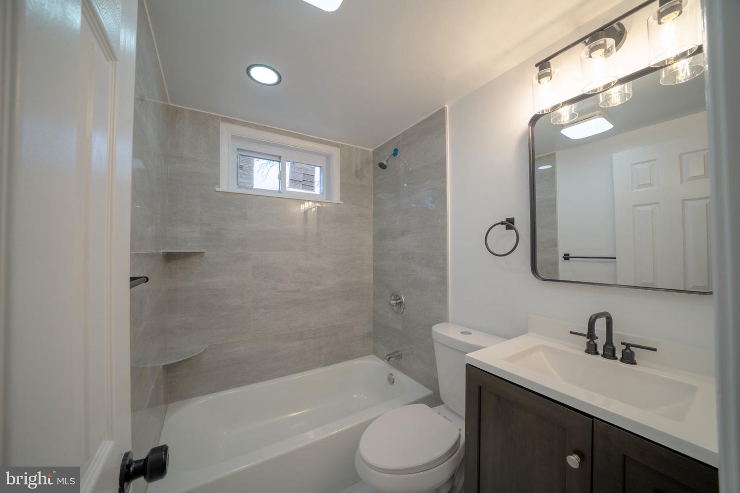 1007 Drum Ave Property Photo 12