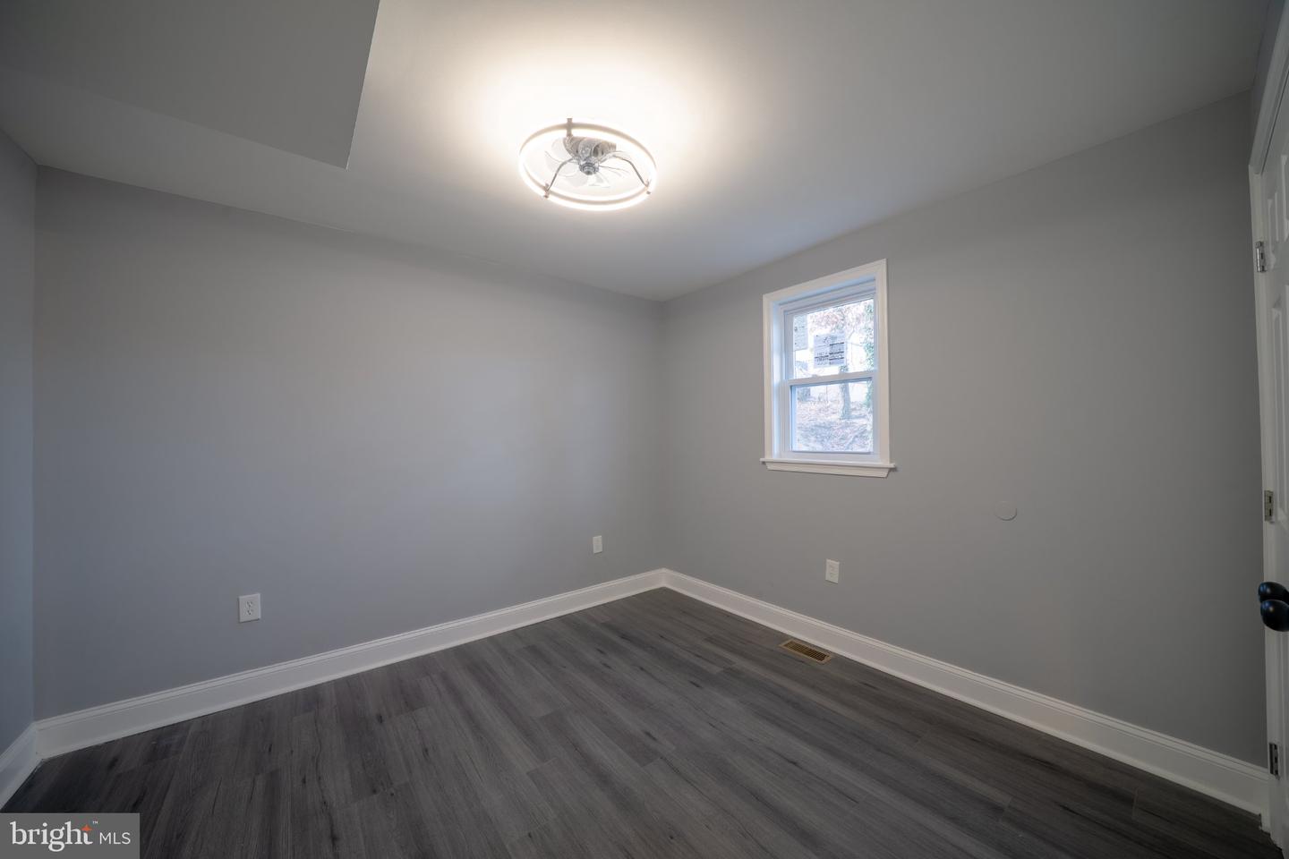 1007 Drum Ave Property Photo 16