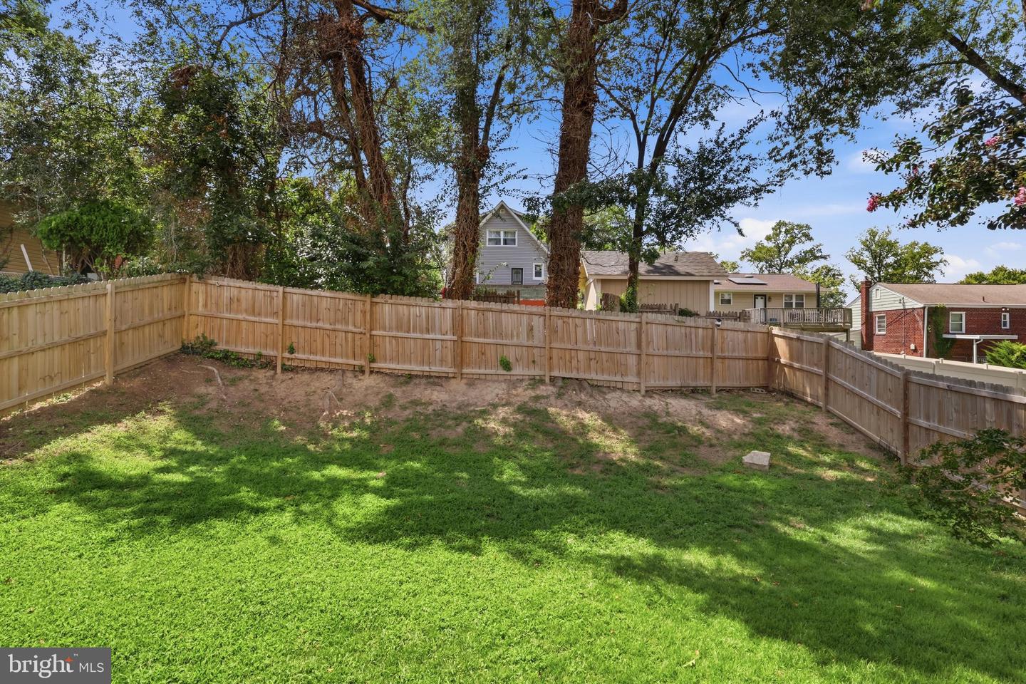 1821 Campbell Dr Property Photo 29