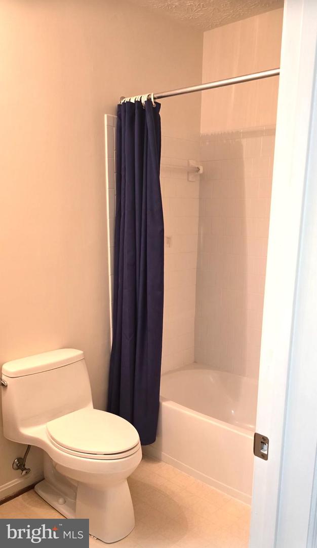 3708 Excalibur Ct #302 Property Photo 8