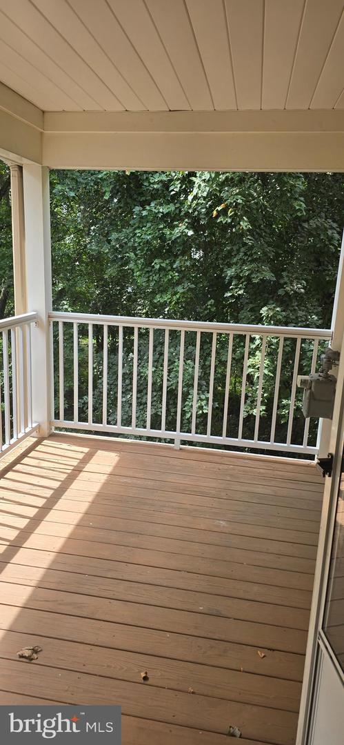 3708 Excalibur Ct #302 Property Photo 15