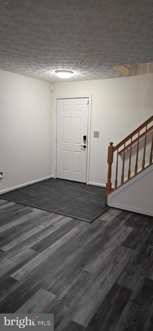 3708 Excalibur Ct #302 Property Photo 16
