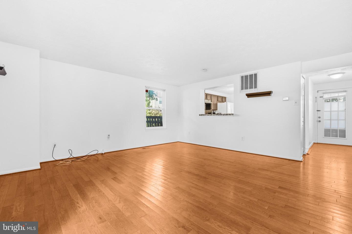 2801 Nestor Ct Property Photo 8
