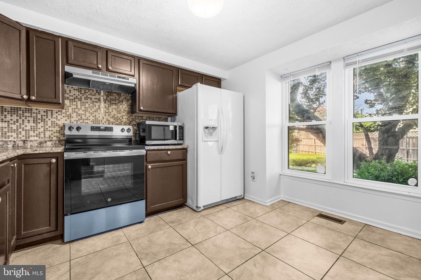 2801 Nestor Ct Property Photo 11
