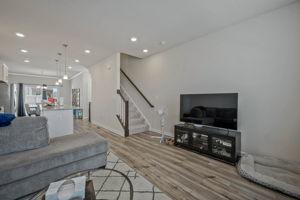 2766 Lanham Hill Cir Property Photo 3
