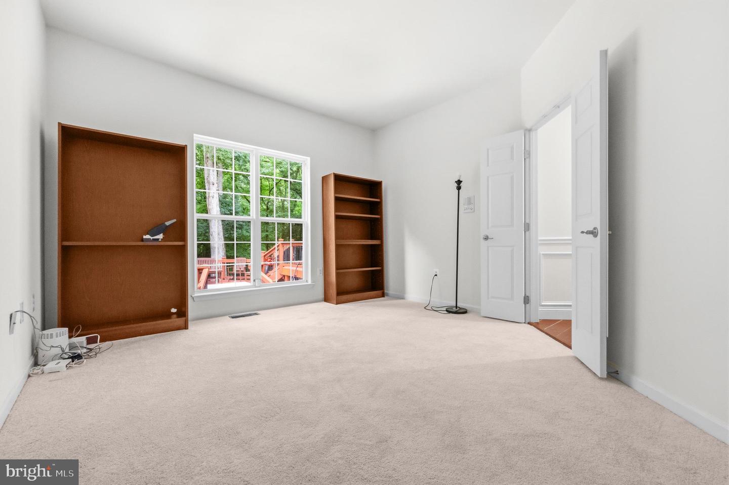106 Whistling Wood Ct Property Photo 19