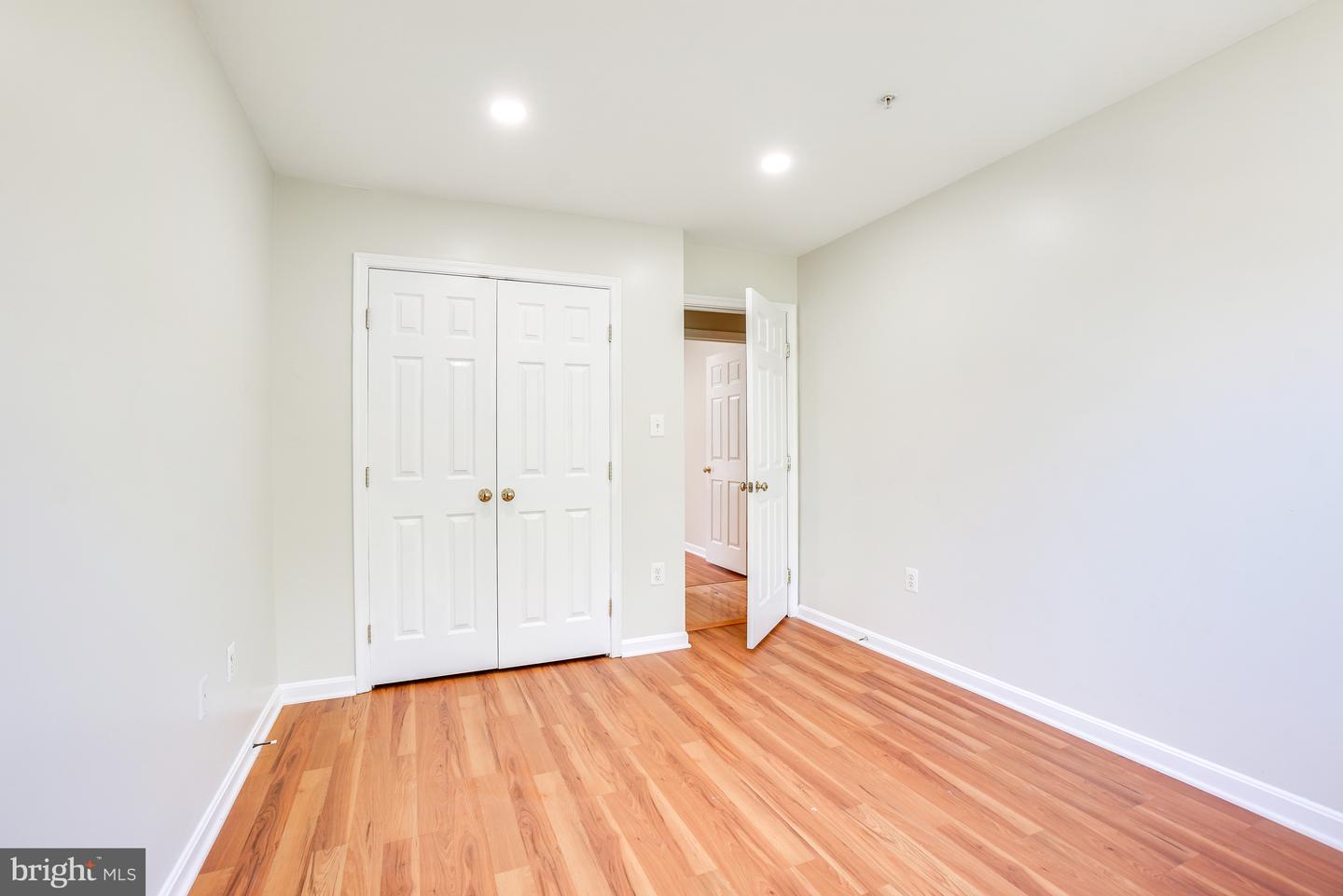 7608 Hector Ct Property Photo 32