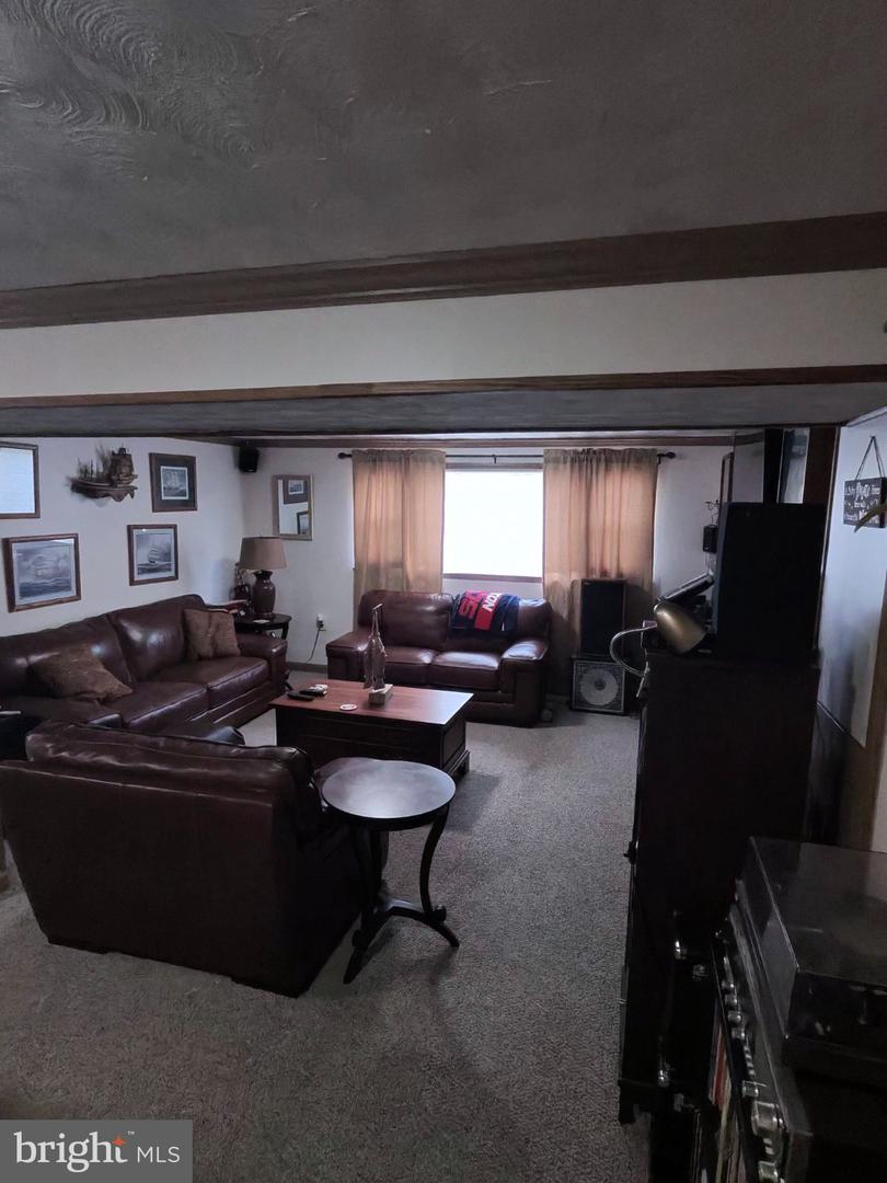 9807 Churchill Dr Property Photo 25