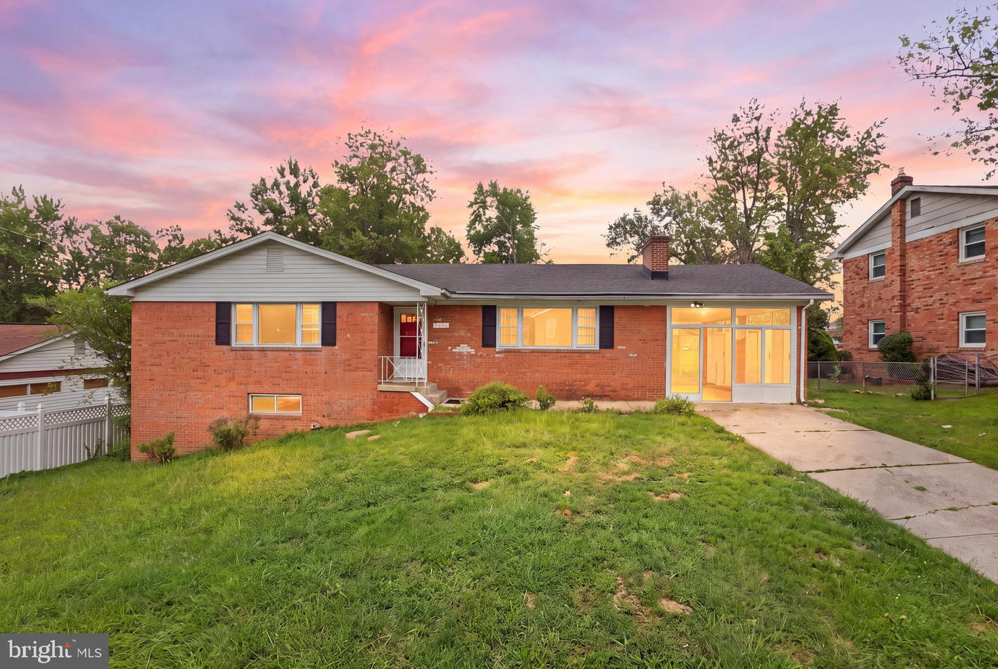 6915 Briarcliff Dr Property Photo 1