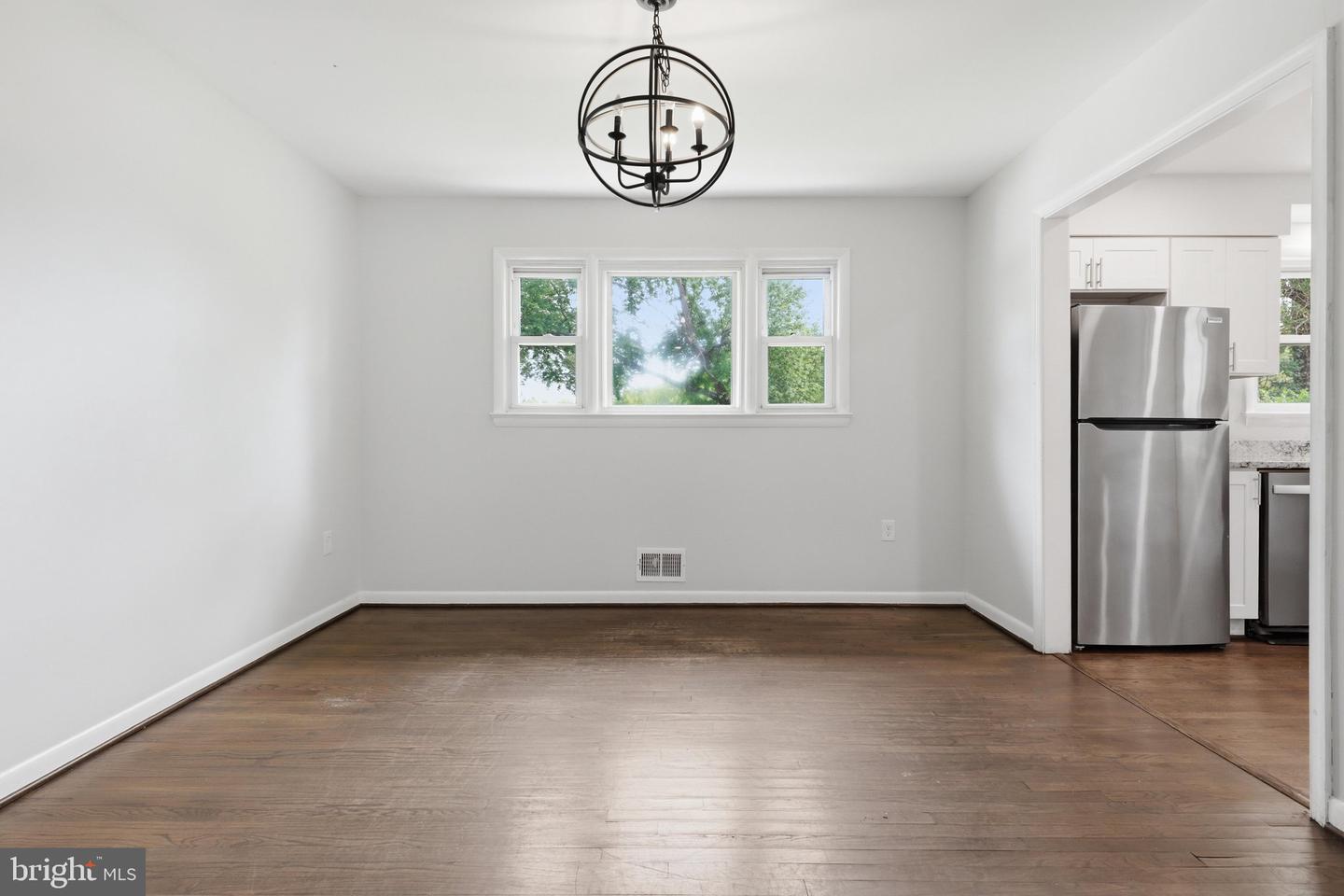 6915 Briarcliff Dr Property Photo 8