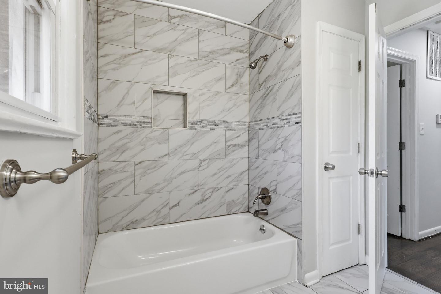 6915 Briarcliff Dr Property Photo 17