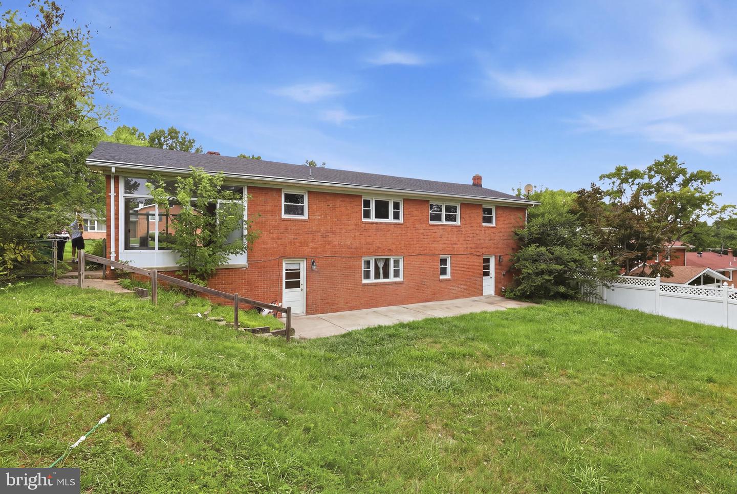 6915 Briarcliff Dr Property Photo 33