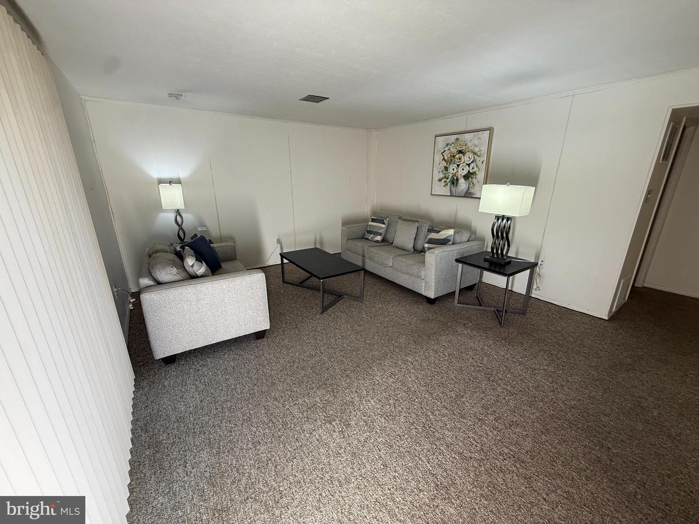 1411 Fernhill Ct Property Photo 8