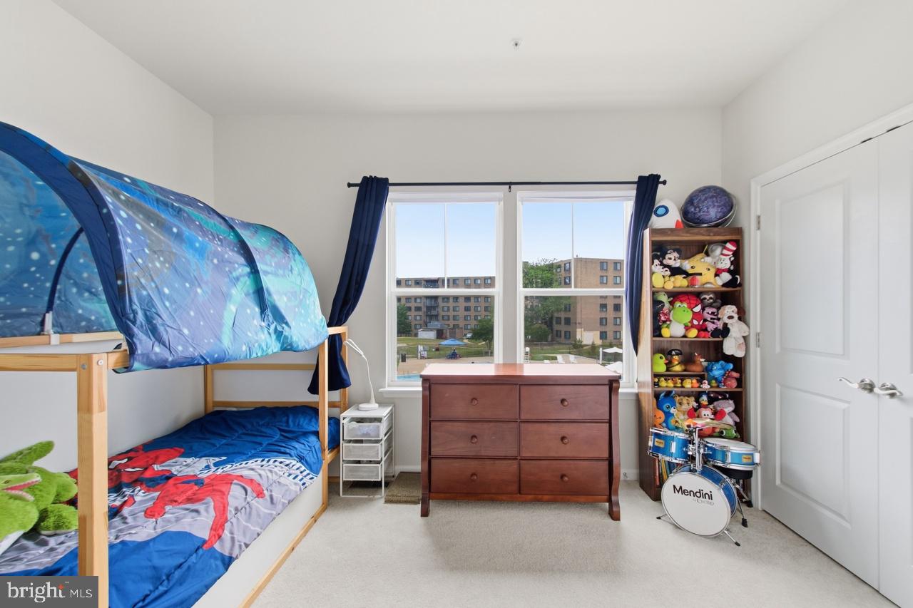 3469 Carnaby St Property Photo 25