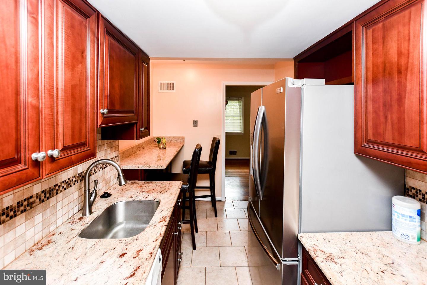 7425 Calder Dr Property Photo 16