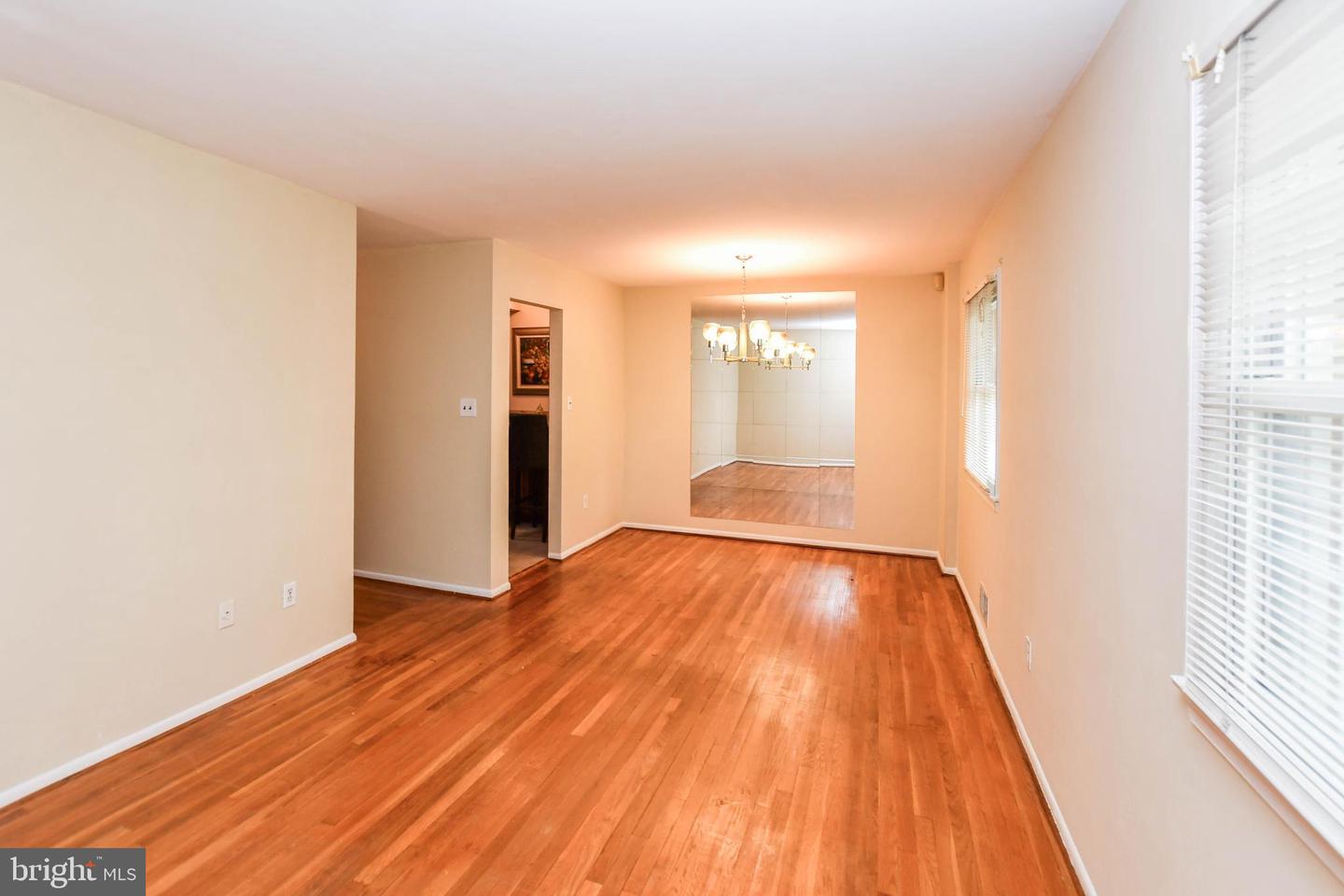 7425 Calder Dr Property Photo 22