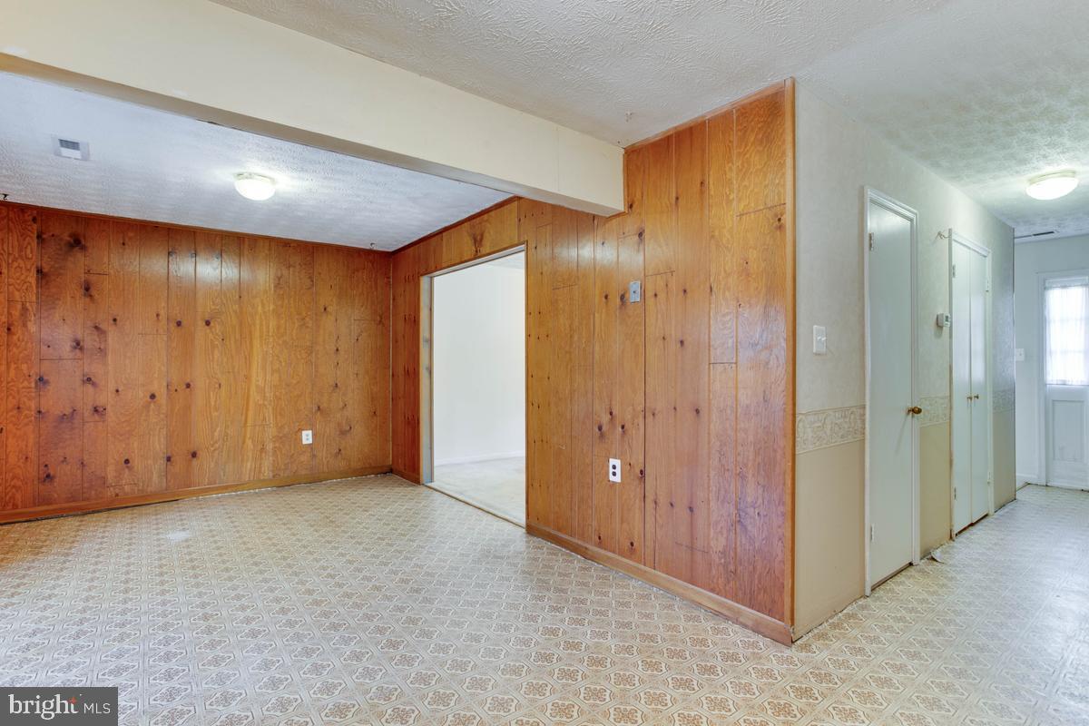 9018 Cheval Ln Property Photo 11