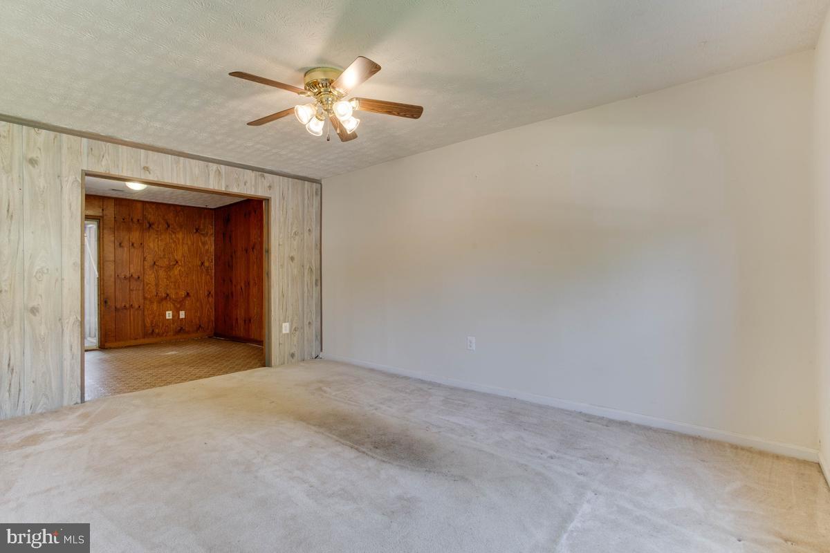 9018 Cheval Ln Property Photo 15