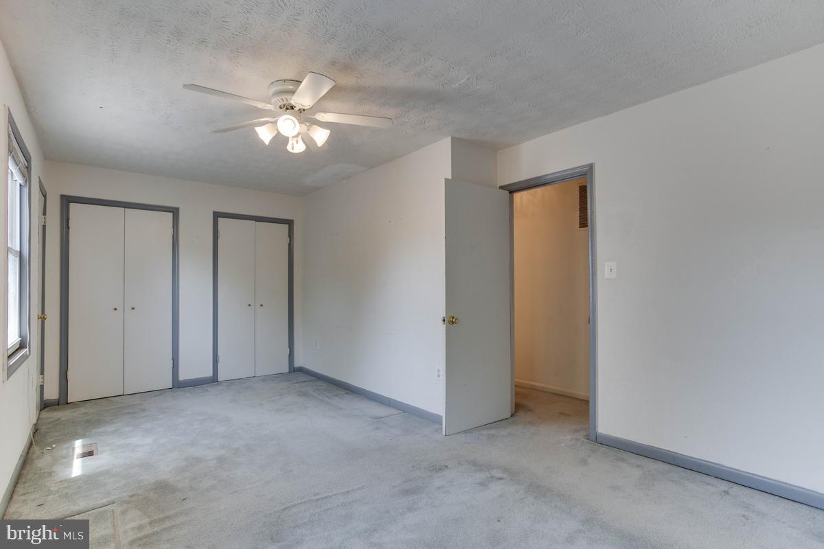 9018 Cheval Ln Property Photo 21