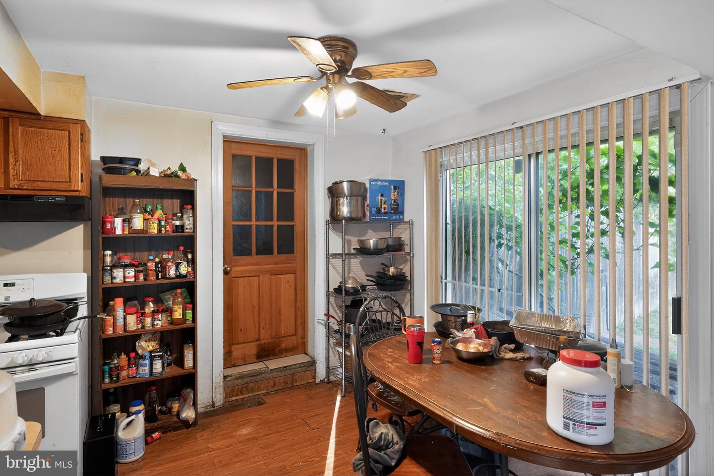1310 Alberta Dr Property Photo 10