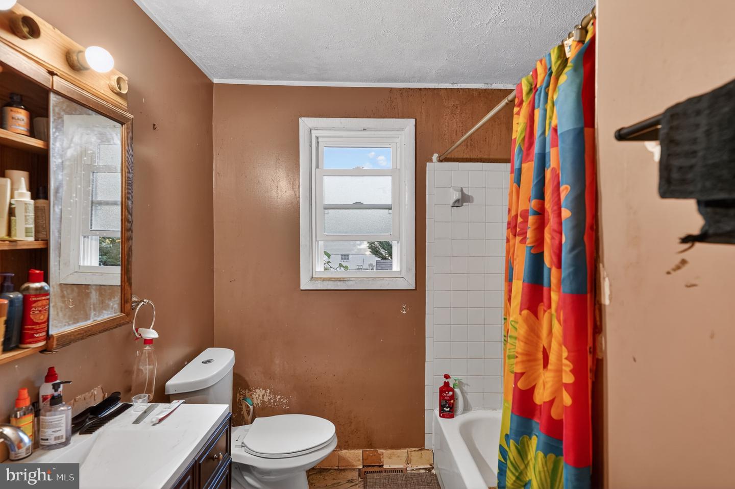 1310 Alberta Dr Property Photo 21