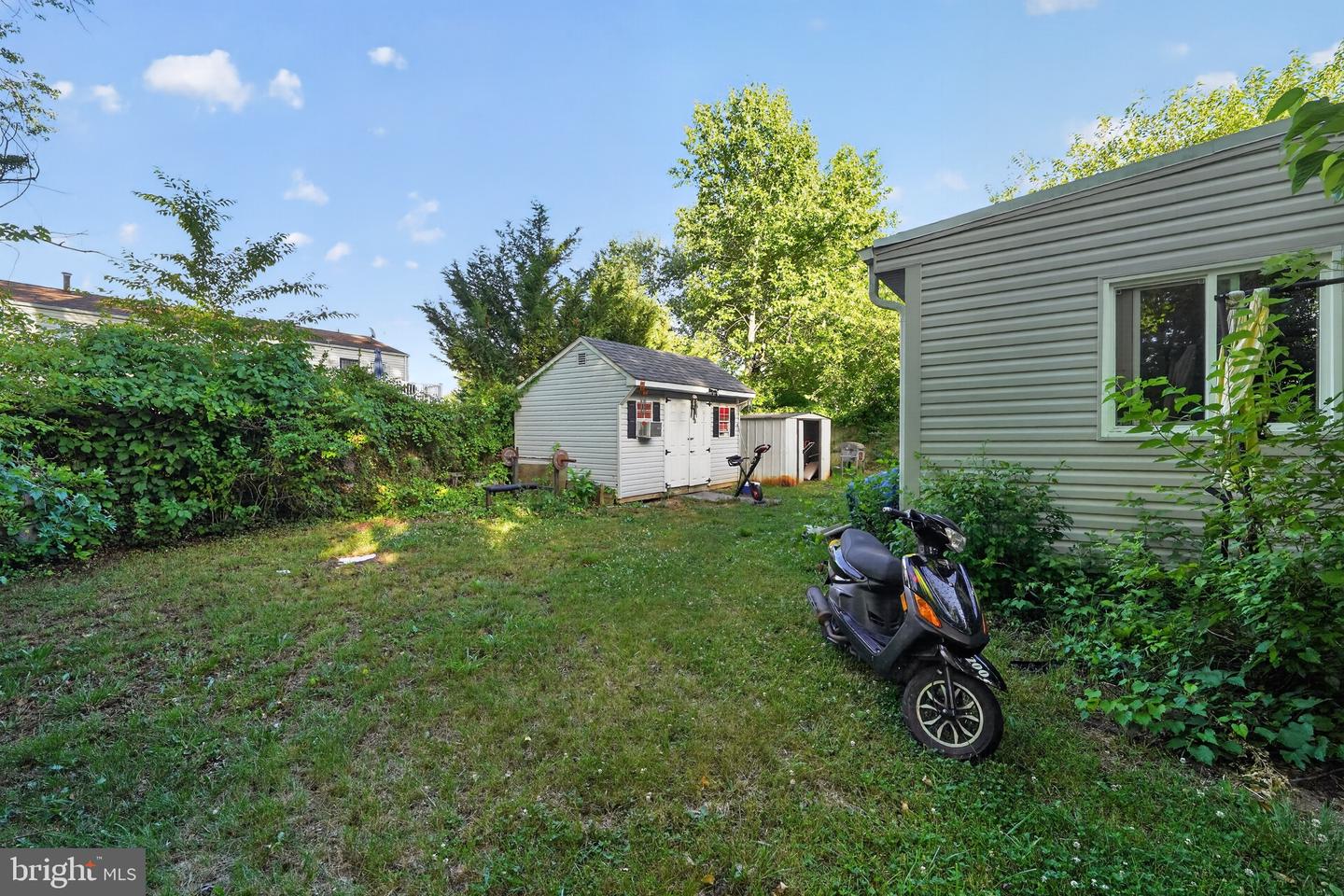 1310 Alberta Dr Property Photo 27