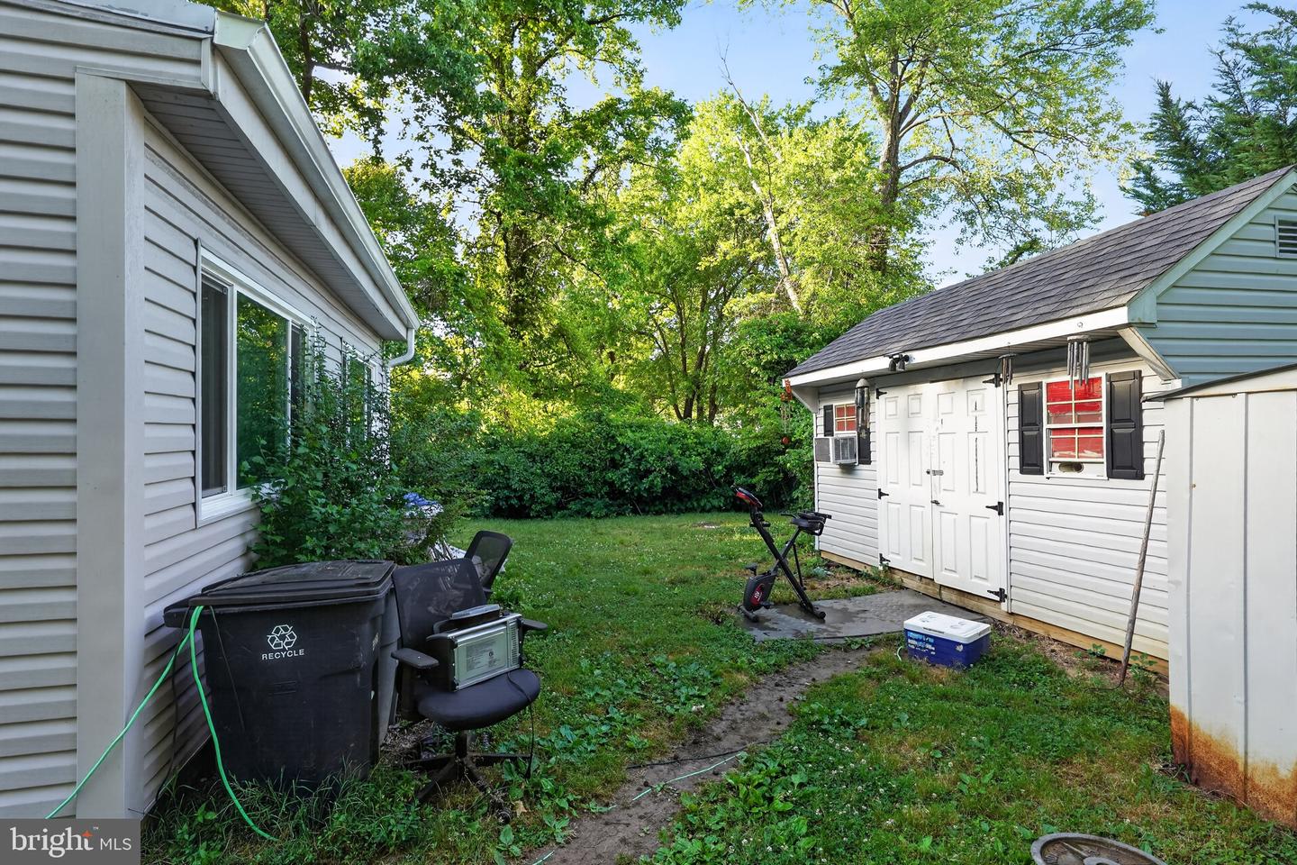 1310 Alberta Dr Property Photo 29
