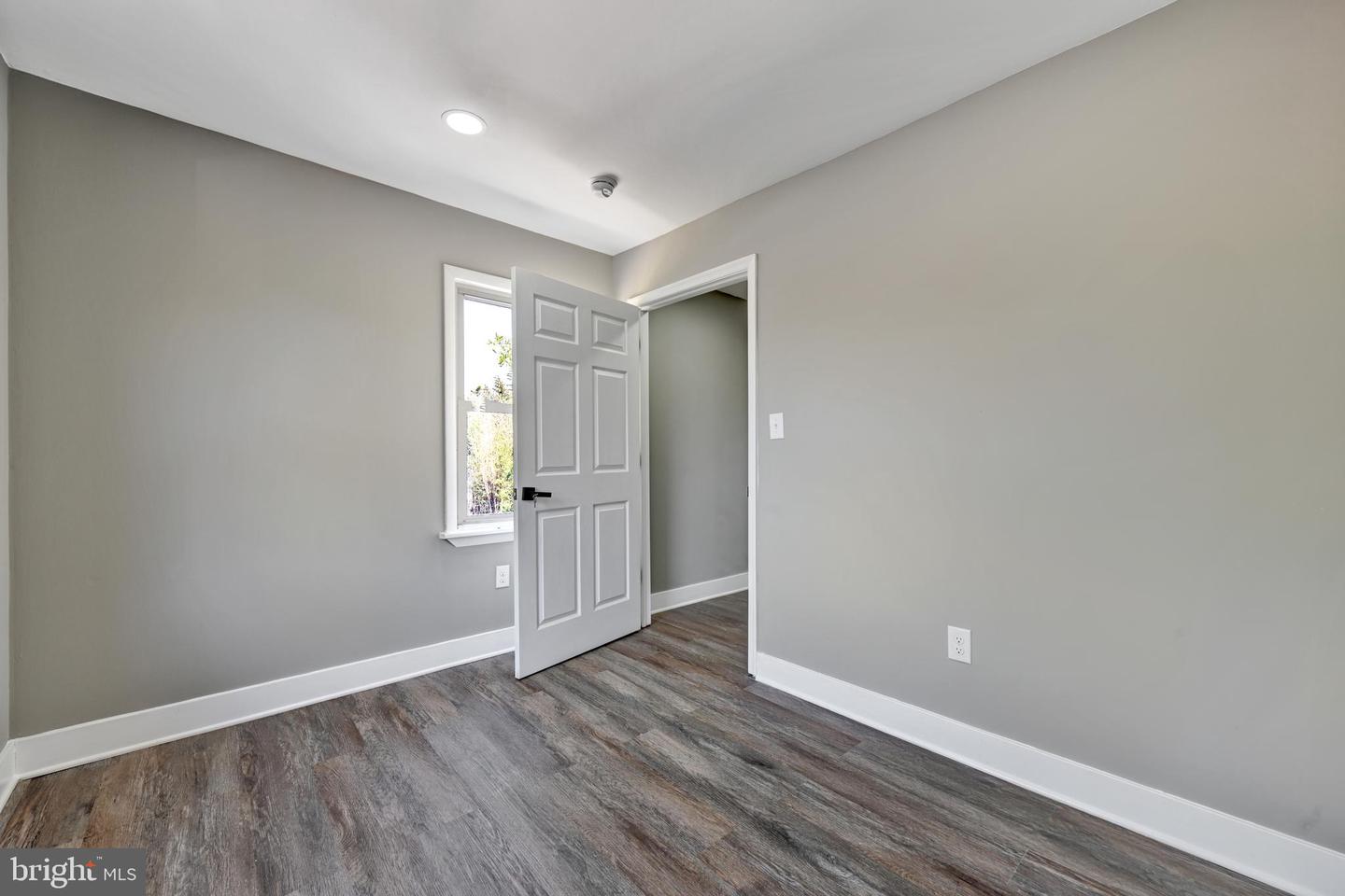 5008 Tuckerman St Property Photo 15