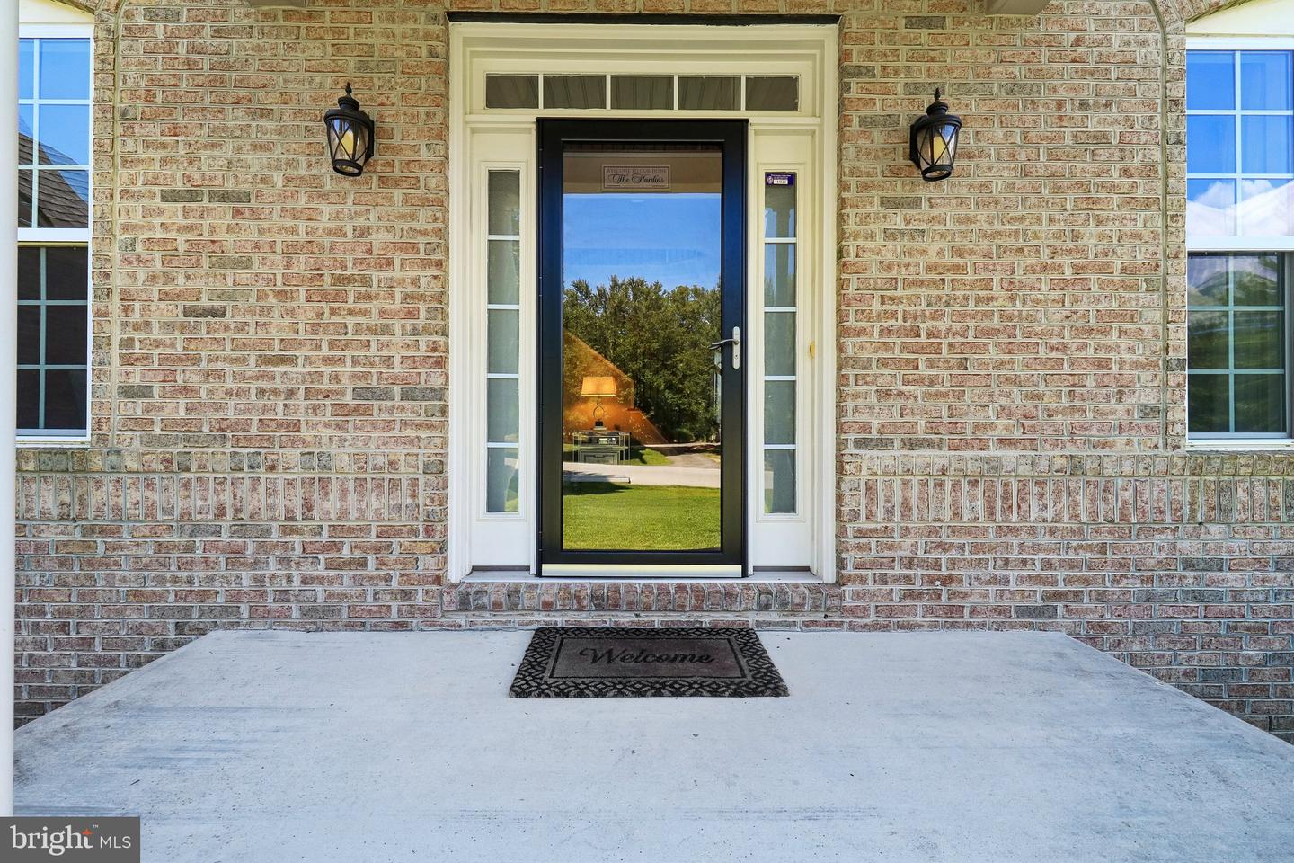 1613 Braemar Ct Property Photo 7