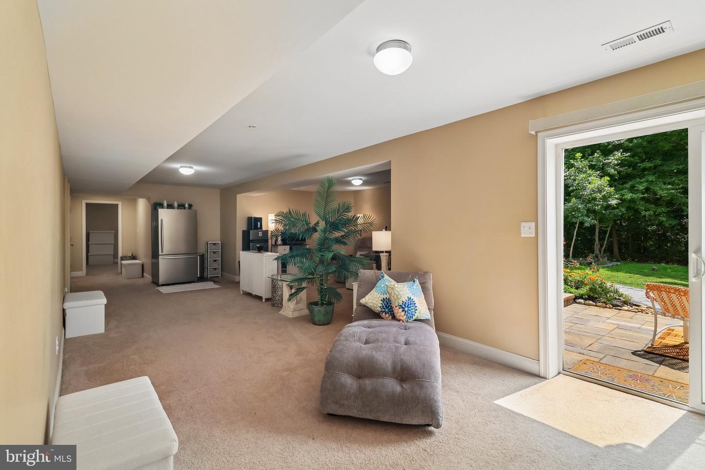 1613 Braemar Ct Property Photo 32