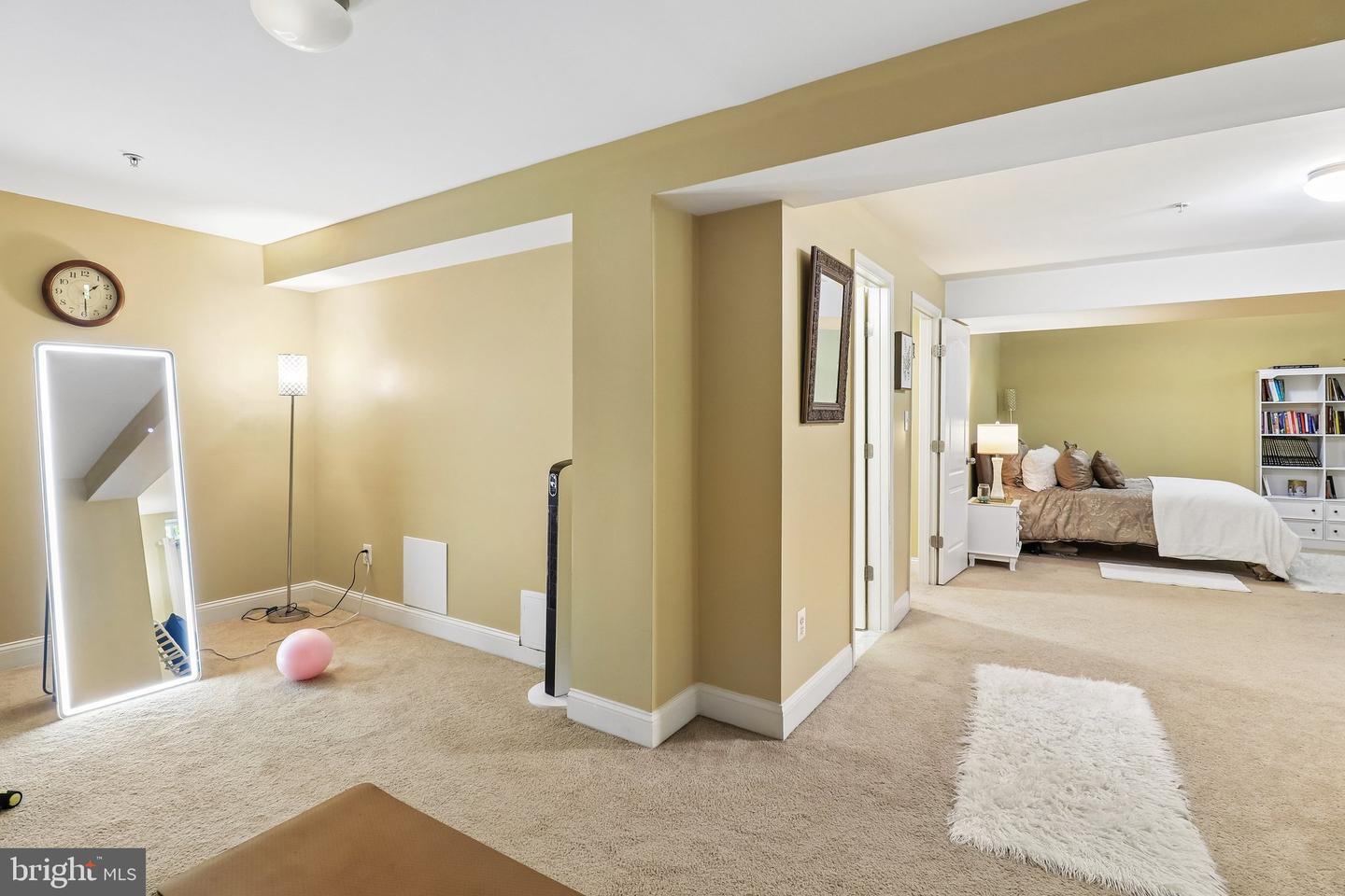 1613 Braemar Ct Property Photo 38