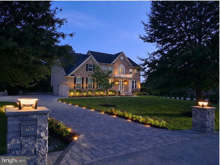 1613 Braemar Ct Property Photo 93