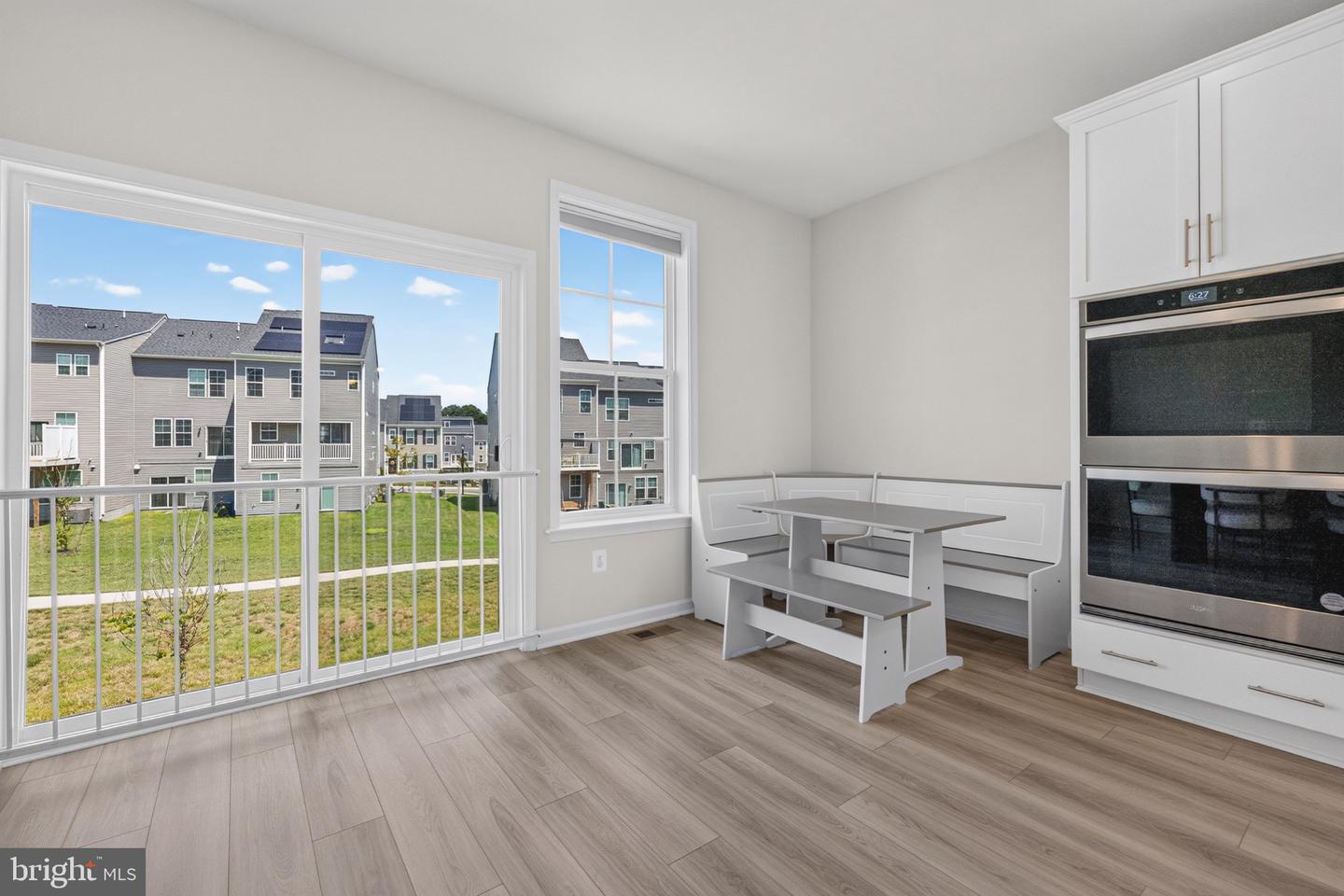 1042 High Point Trl Property Photo 16