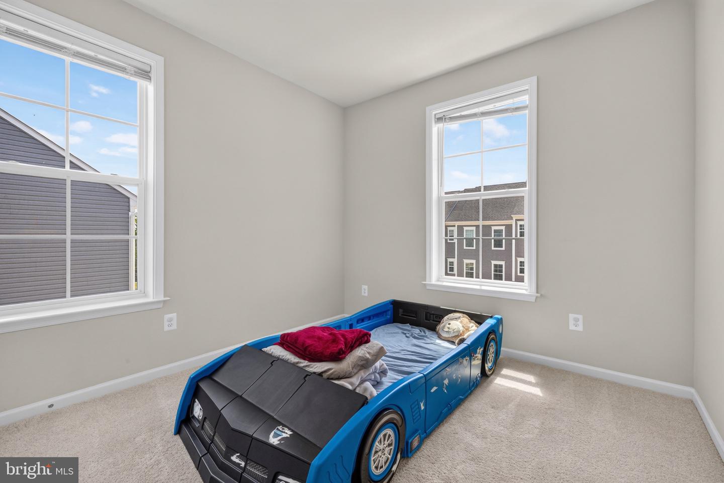 1042 High Point Trl Property Photo 23