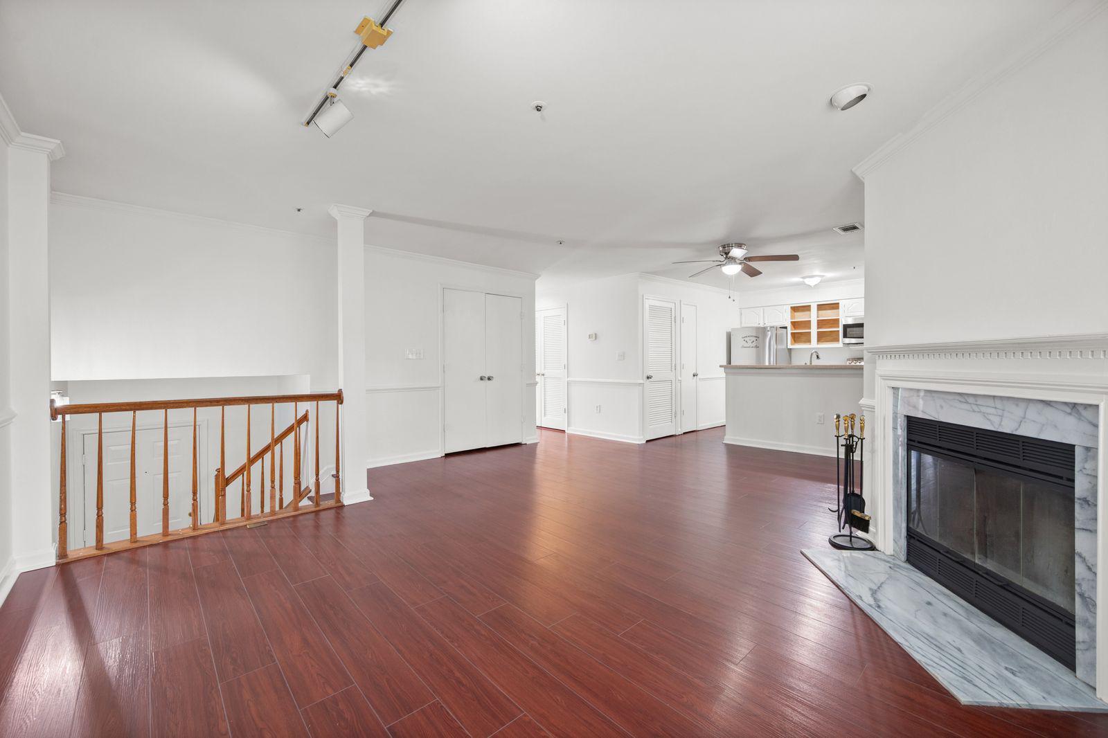 MDPG2214312 Property Photo 4
